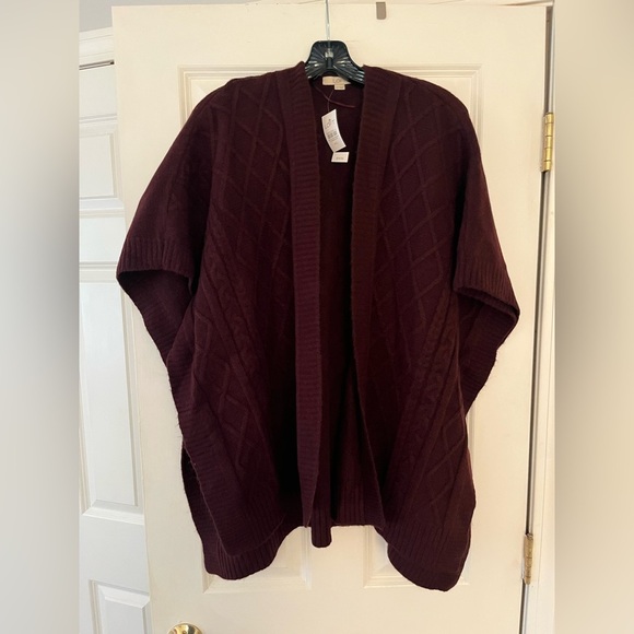 NWT LOFT Mixed Stitch Wrap - Picture 3 of 9